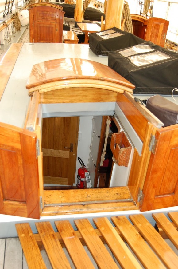 Zar Classic Yacht Sales