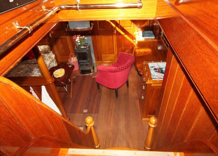 Trade Wind Classic Yacht For Sale - Companionway