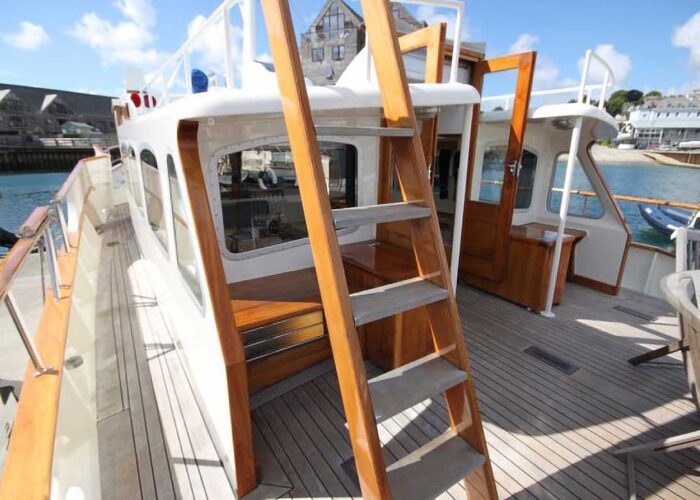 Caramba Classic Yacht For Sale - Deck