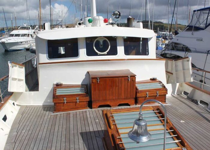 Caramba Classic Yacht For Sale - Foredeck