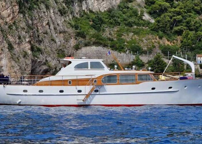 Tiky Classic Yacht For Sale - At Anchor