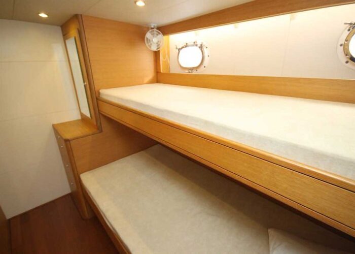 Tiky Classic Yacht For Sale - Cabin