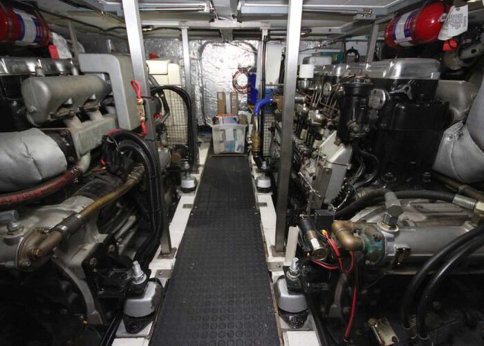 Tiky Classic Yacht For Sale - Engine Room