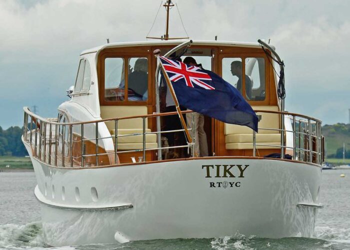 Tiky Classic Yacht For Sale - Stern View