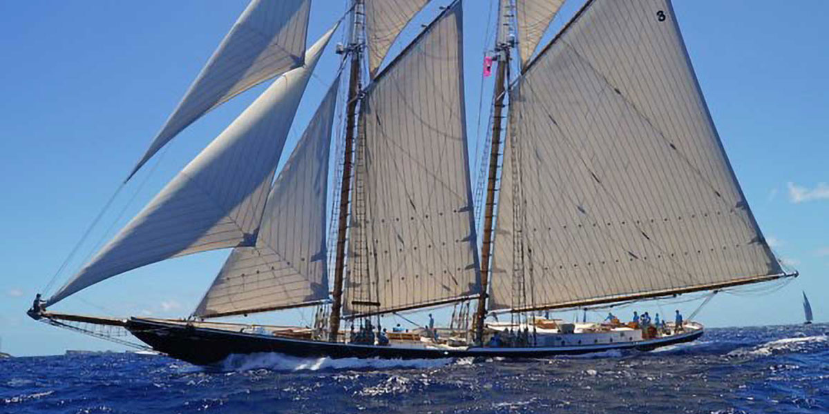 Columbia Classic Yacht For Sale